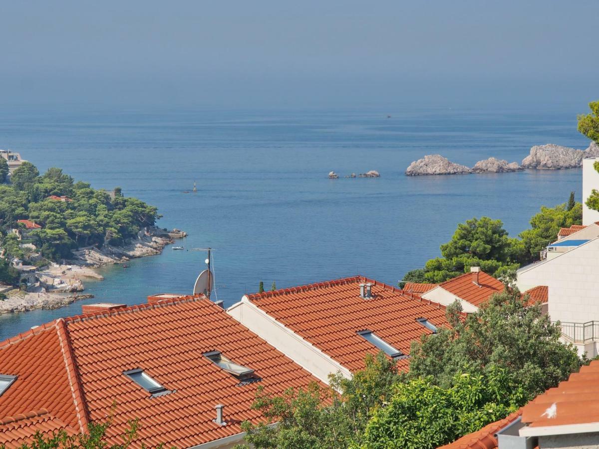 Apartman Telefon *